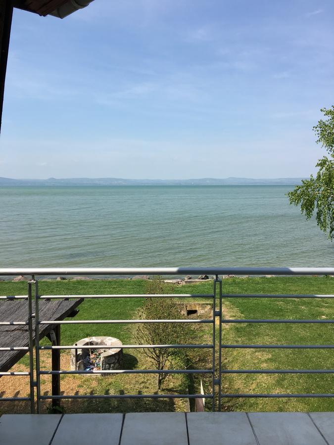 Beach Resident Balatonszárszó Eksteriør bilde